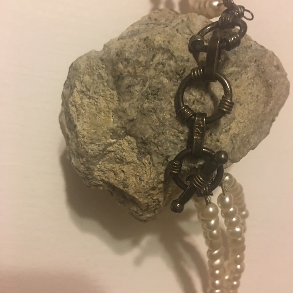 Pearl necklace with mother of pearl pendant - Picture 4 of 6